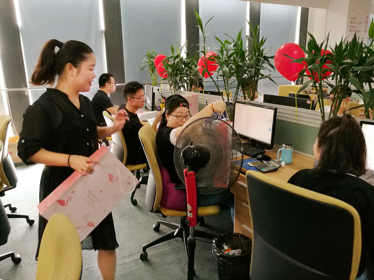 百博电商：维权、控价、维权